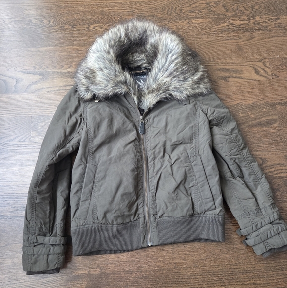 L.Spiewak & sons Jackets & Blazers - L.Spiewak And Sons Olive Green Faux Fur Collar Jacket Womens Sz.M
